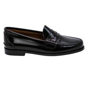 Zapato mocasín o castellano con brillo