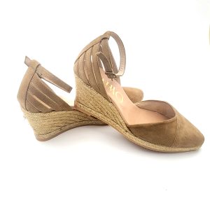 Alpargata Tipo Zapato Con Punta En Piel Ante Con Cierre De Hebilla y Sule De Goma