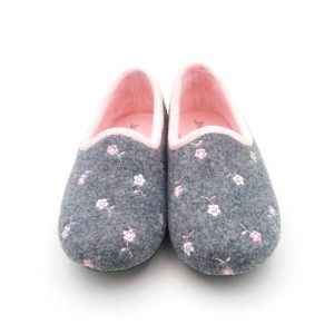 Zapatilla Cerrada