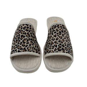 Zapatillas de casa abierta con estampado de leopardo